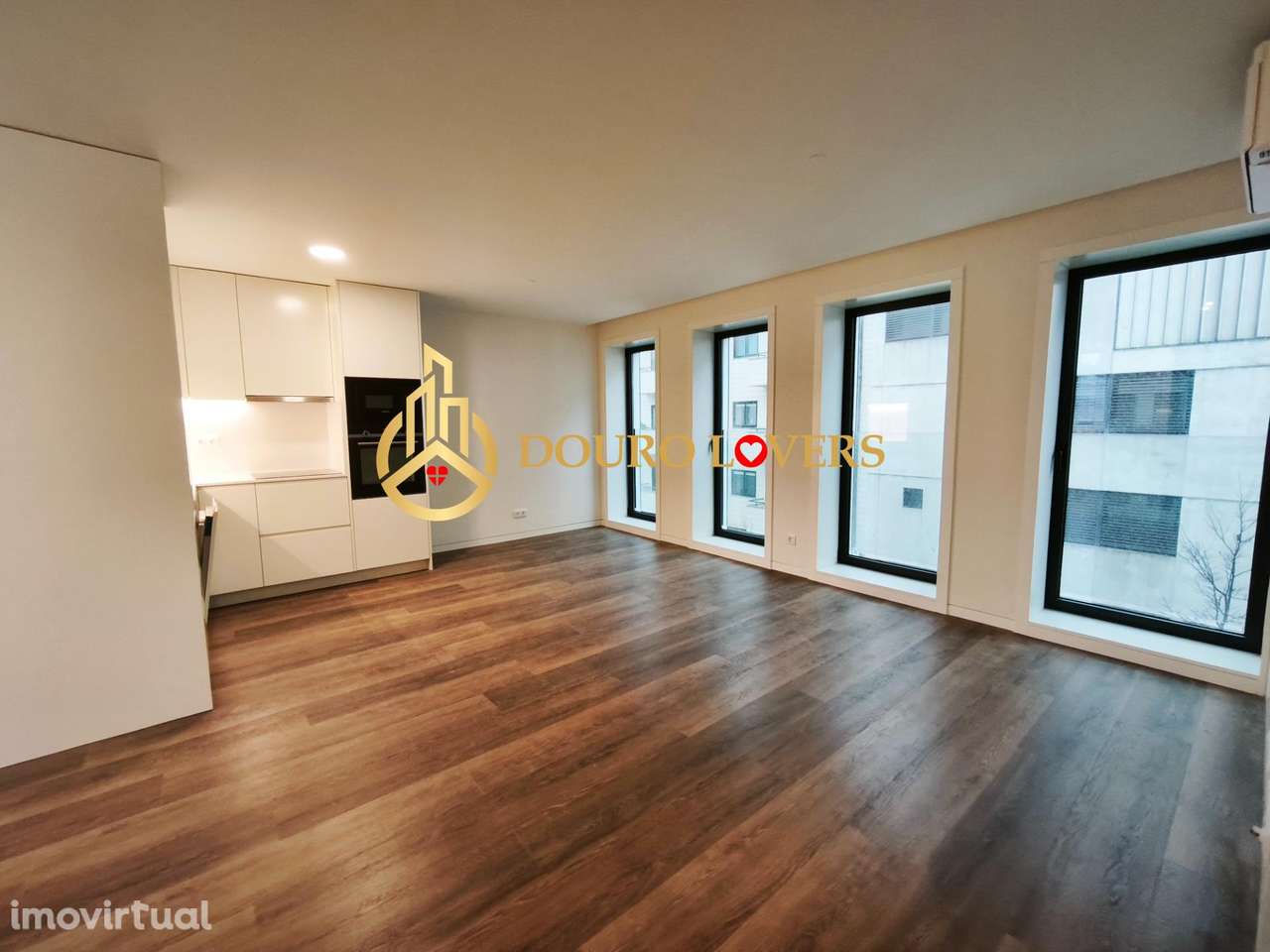 Apartamento T1+1 Premium junto ao mar - Matosinhos Sul - Grande imagem: 2/15