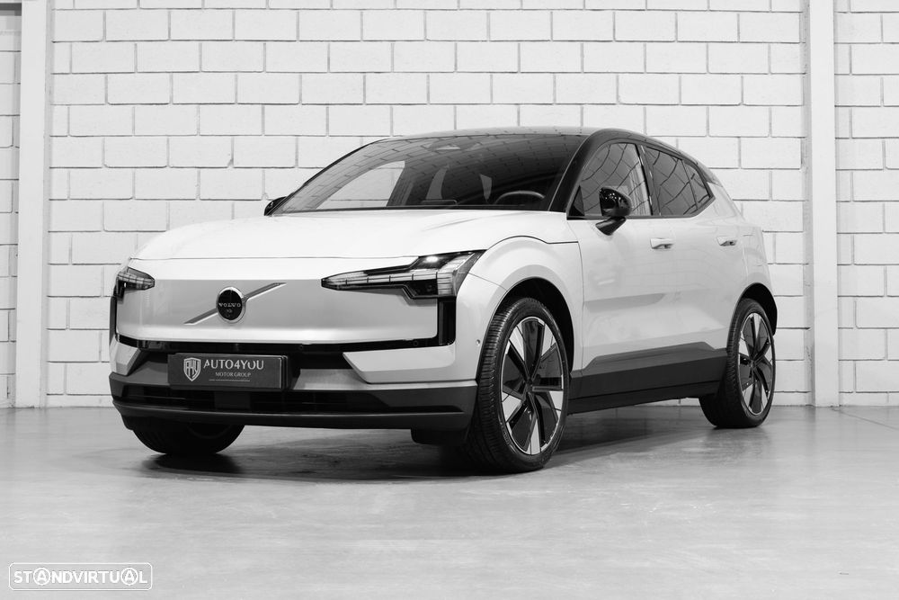 Volvo EX30 69 kWh Twin Motor Ultra - 1