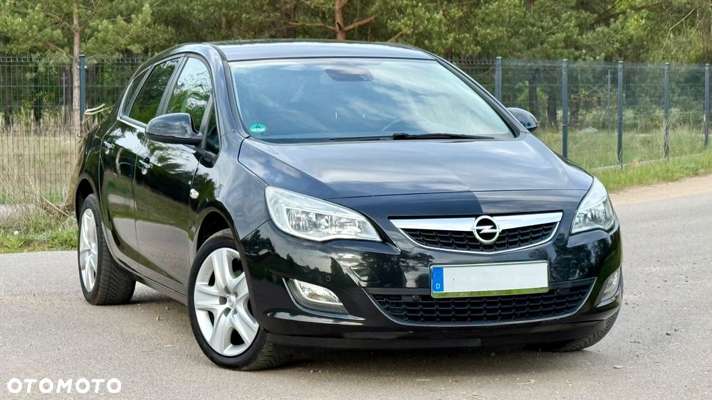 Opel Astra 1.4 Turbo Edition - 12