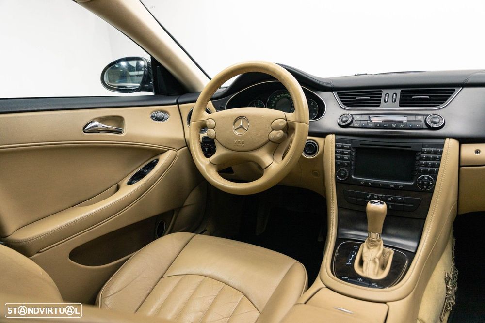 Mercedes-Benz CLS 320 CDI - 15