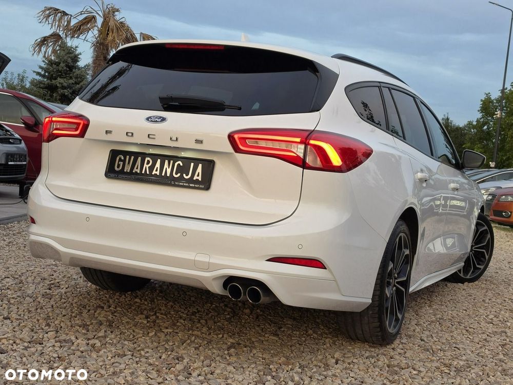 Ford Focus 2.0 EcoBlue ST-Line - 17