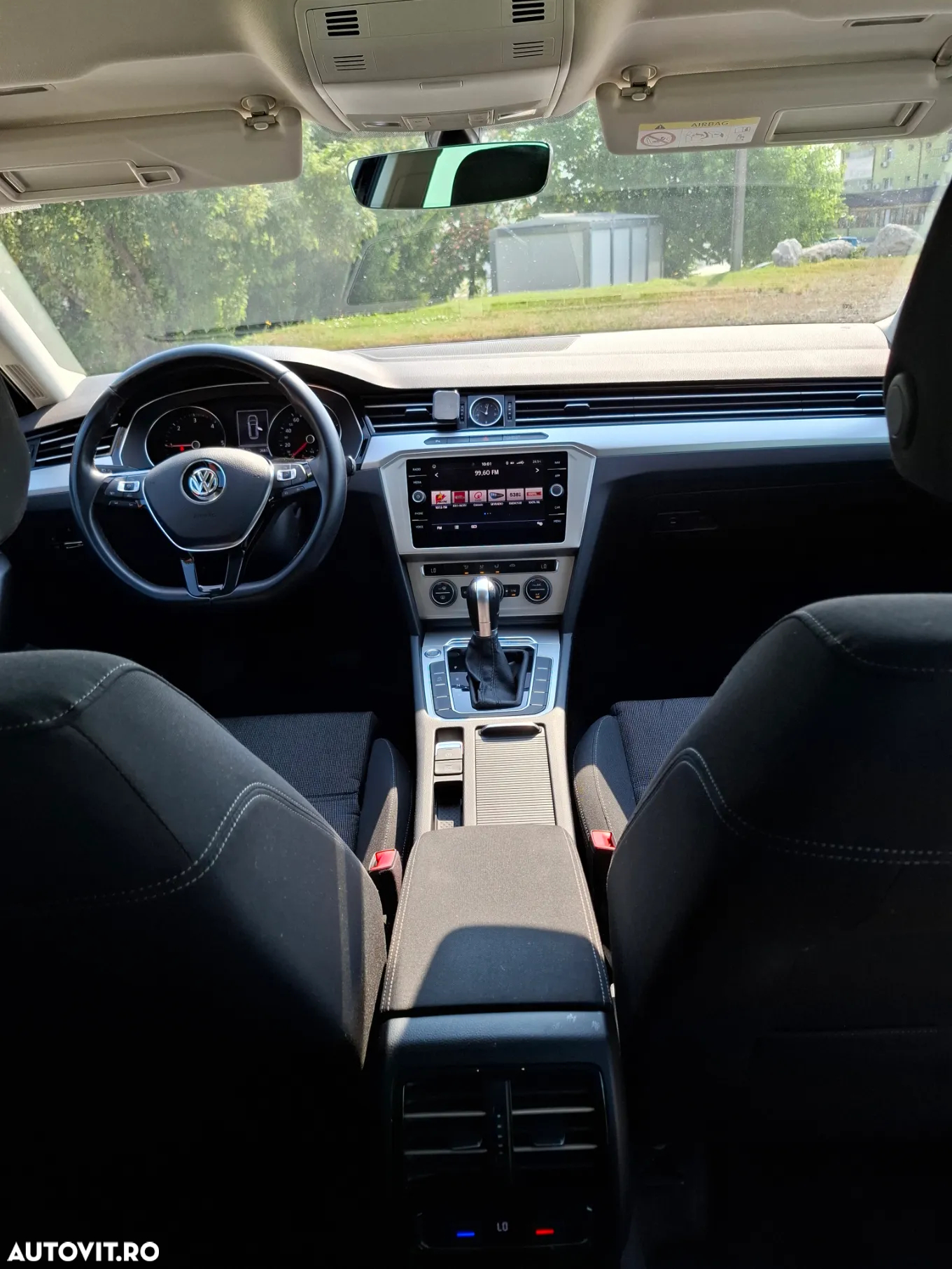 Volkswagen Passat Variant 2.0 TDI DSG R Executive - 8