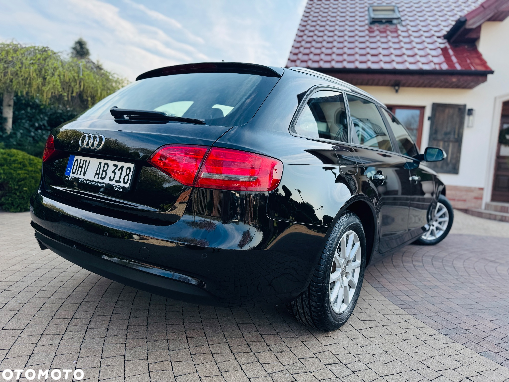 Audi A4 Avant 2.0 TDI DPF multitronic S line Sportpaket - 11