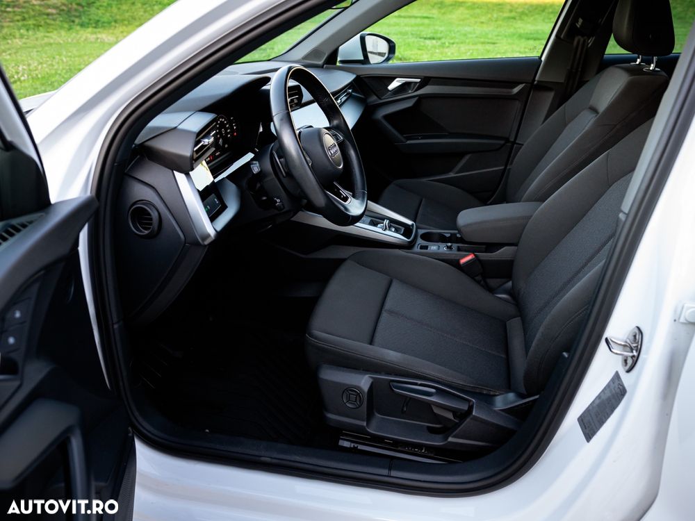 Audi A3 2.0 TDI S tronic Sport - 26