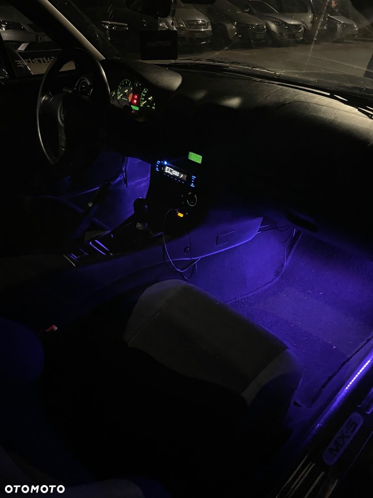 Mazda MX-5 1.6i 16V - 14