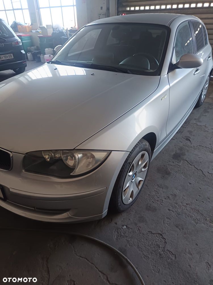 BMW Seria 1 - 1