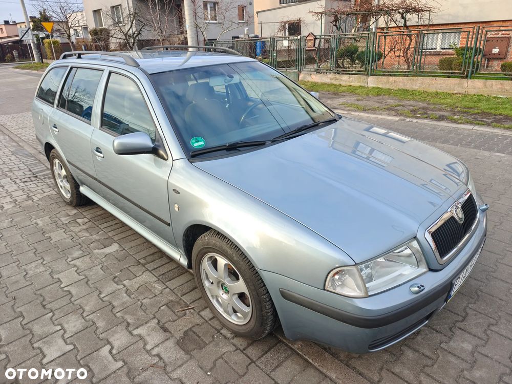 Skoda Octavia - 1