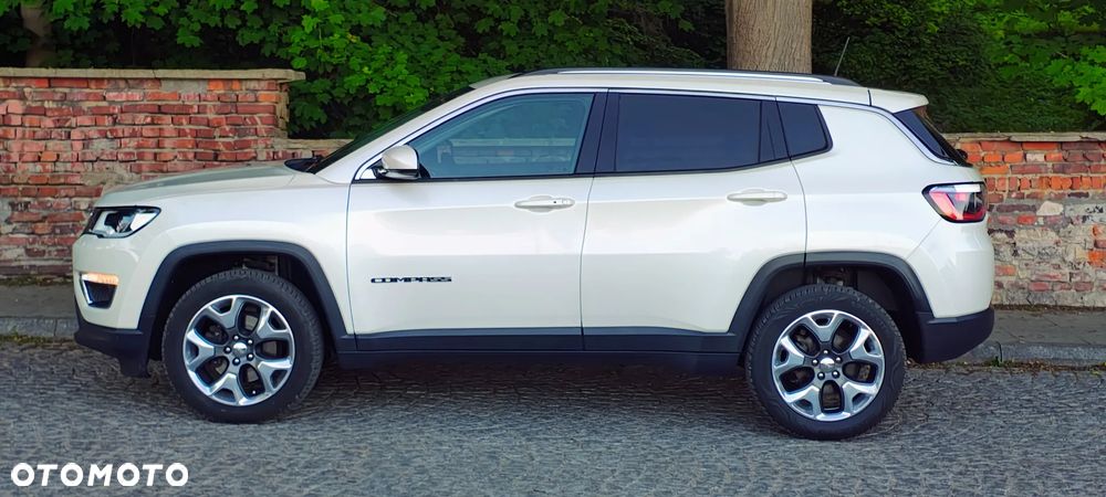 Jeep Compass 2.0 MJD Limited 4WD S&S - 26