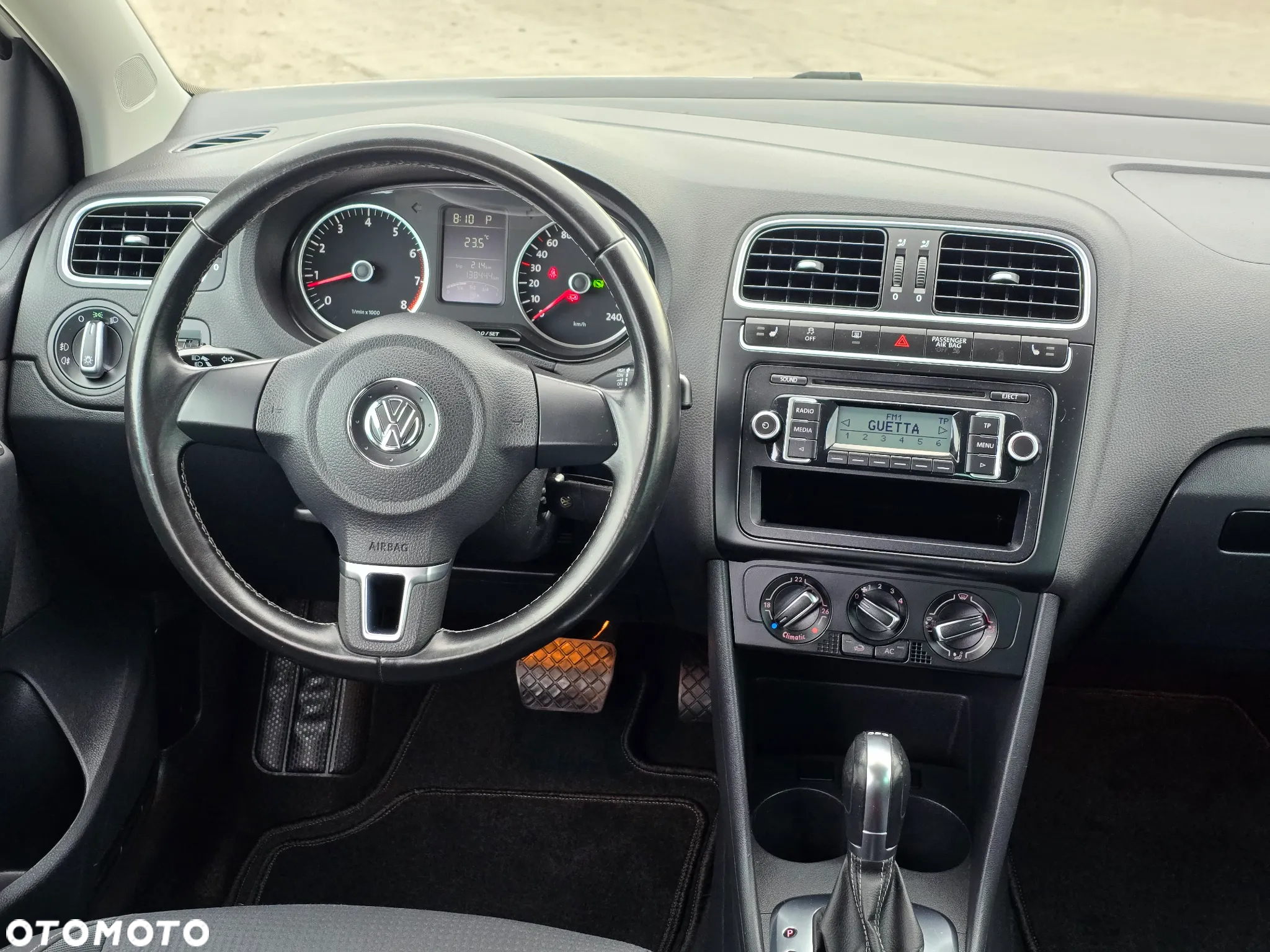 Volkswagen Polo 1.4 DSG Team - 14