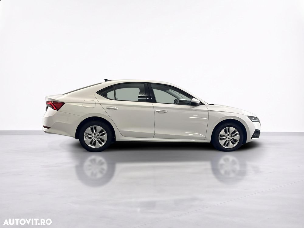 Skoda Octavia - 8