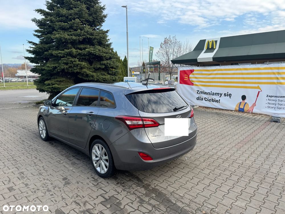 Hyundai i30 1.6 CRDi Premium - 3