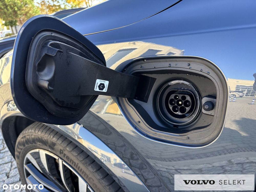 Volvo XC 90 - 7