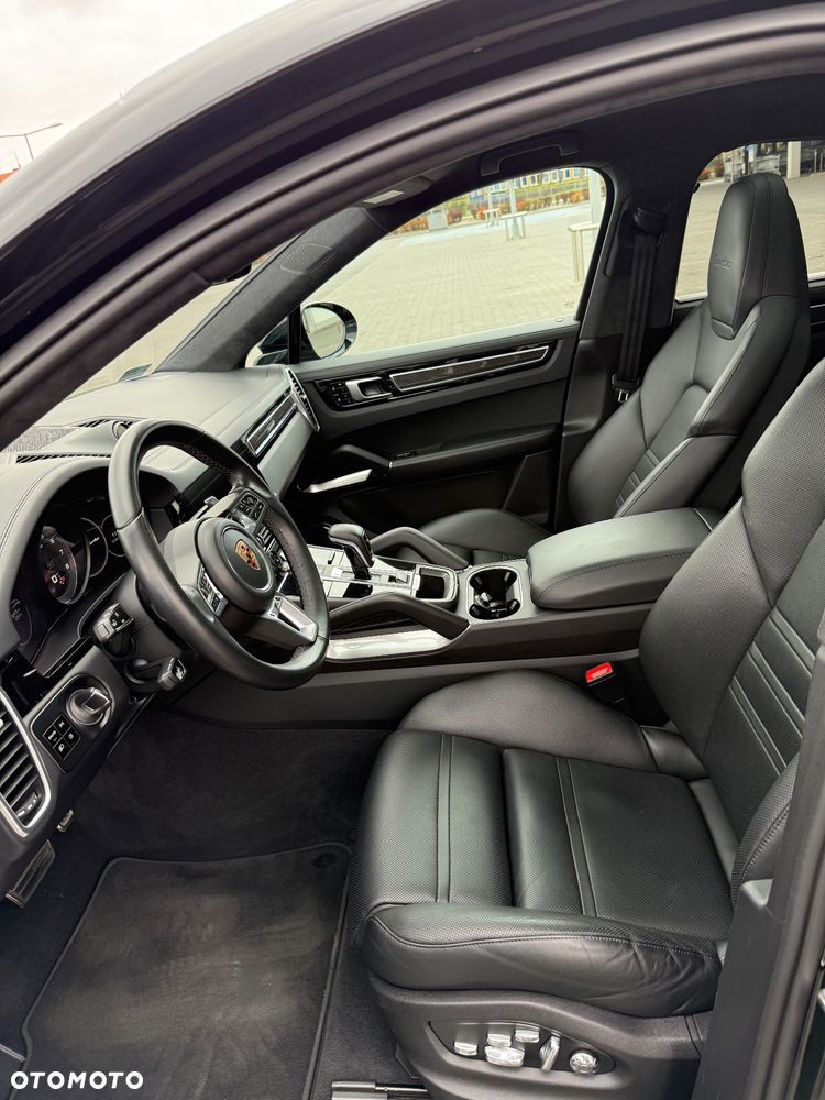 Porsche Cayenne Turbo Tiptronic S - 11