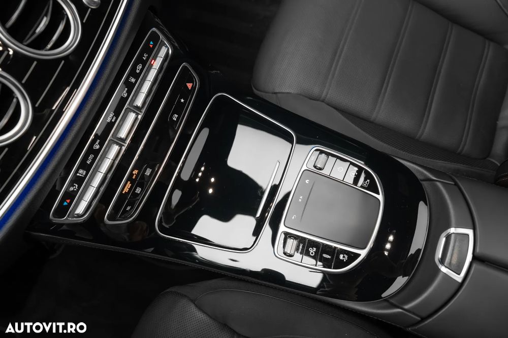 Mercedes-Benz E 53 AMG 4Matic AMG Speedshift TCT-9G - 17