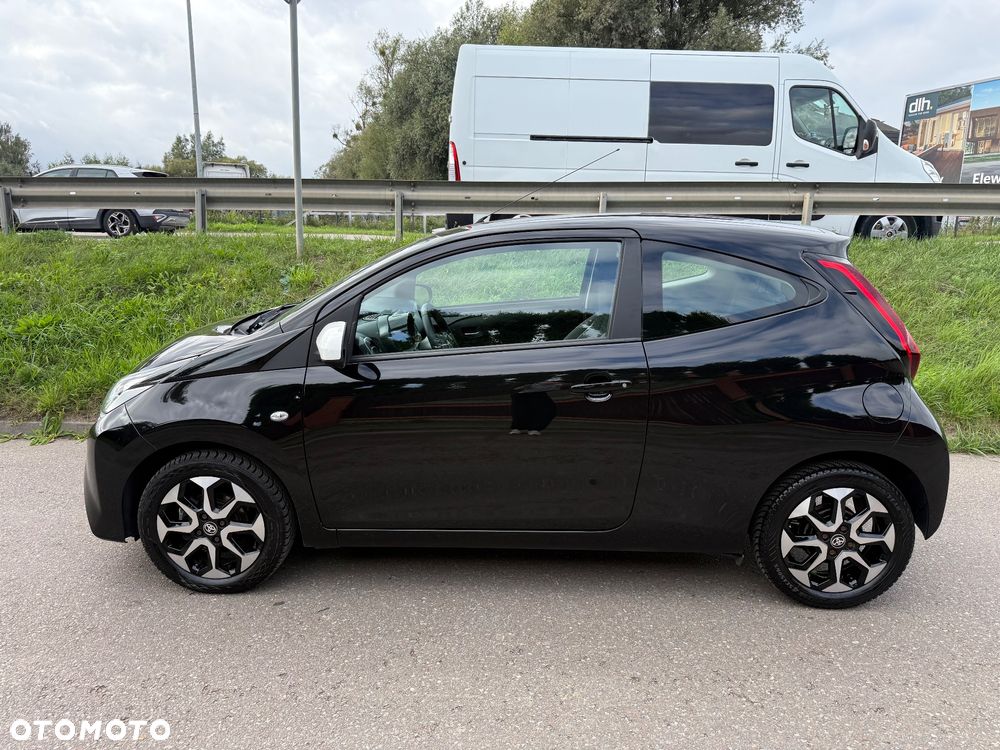 Toyota Aygo x-play - 14