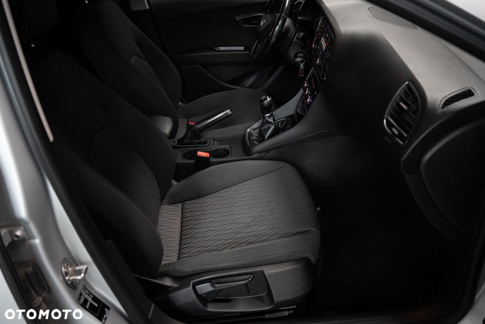 Seat Leon 2.0 TDI Style S&S - 32