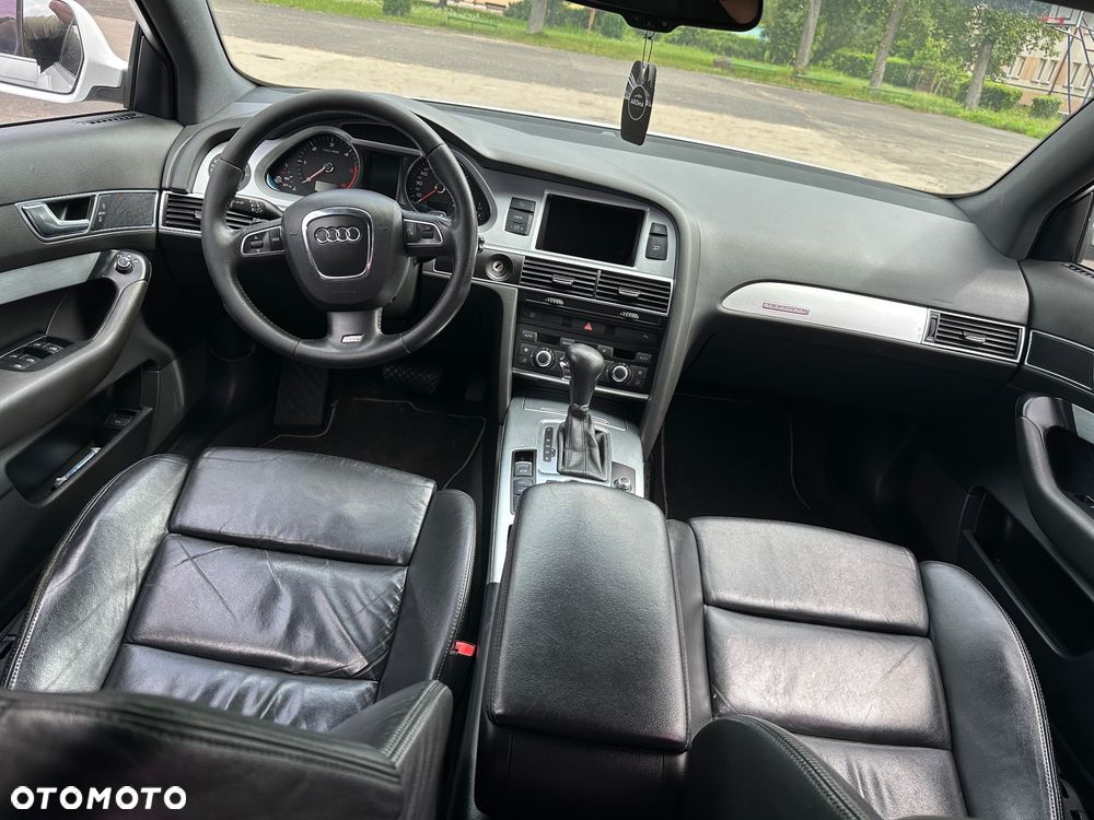 Audi A6 Avant - 14