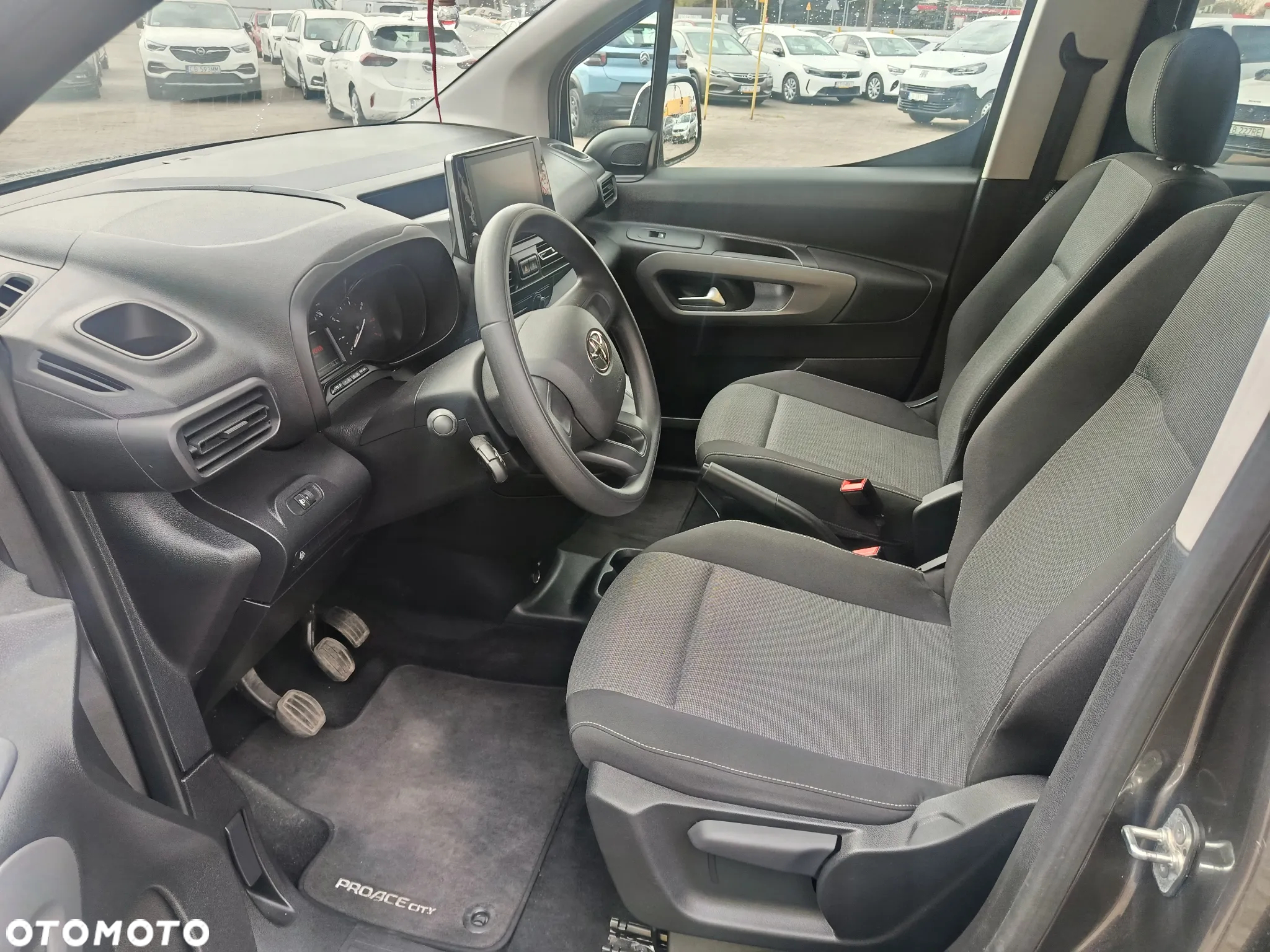 Toyota Proace City Verso Long 1.5 D-4D Family - 6
