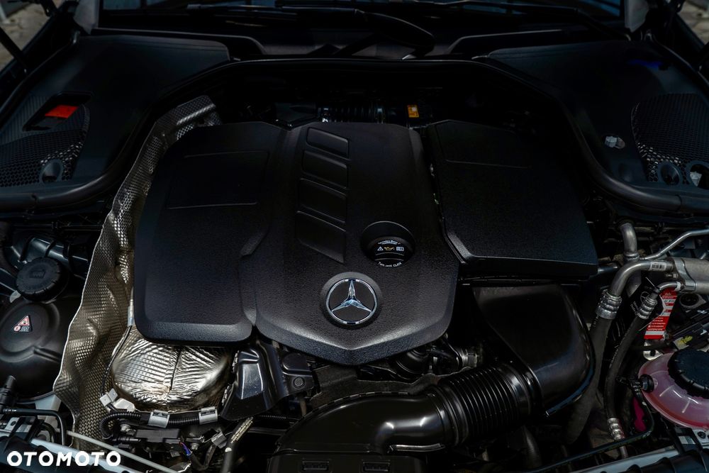 Mercedes-Benz Klasa E - 38