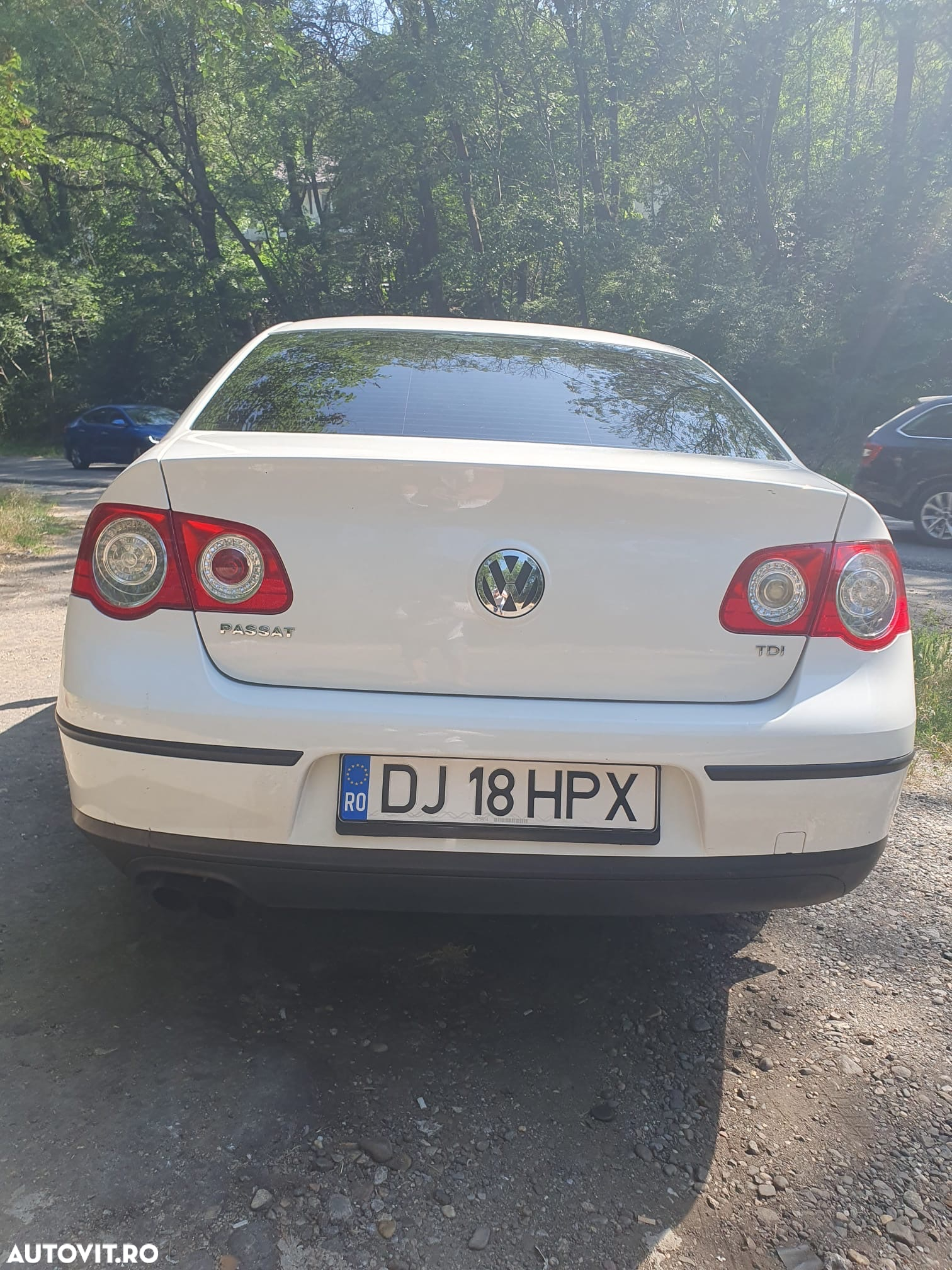 Volkswagen Passat Variant 2.0 Blue TDI SCR Comfortline - 2