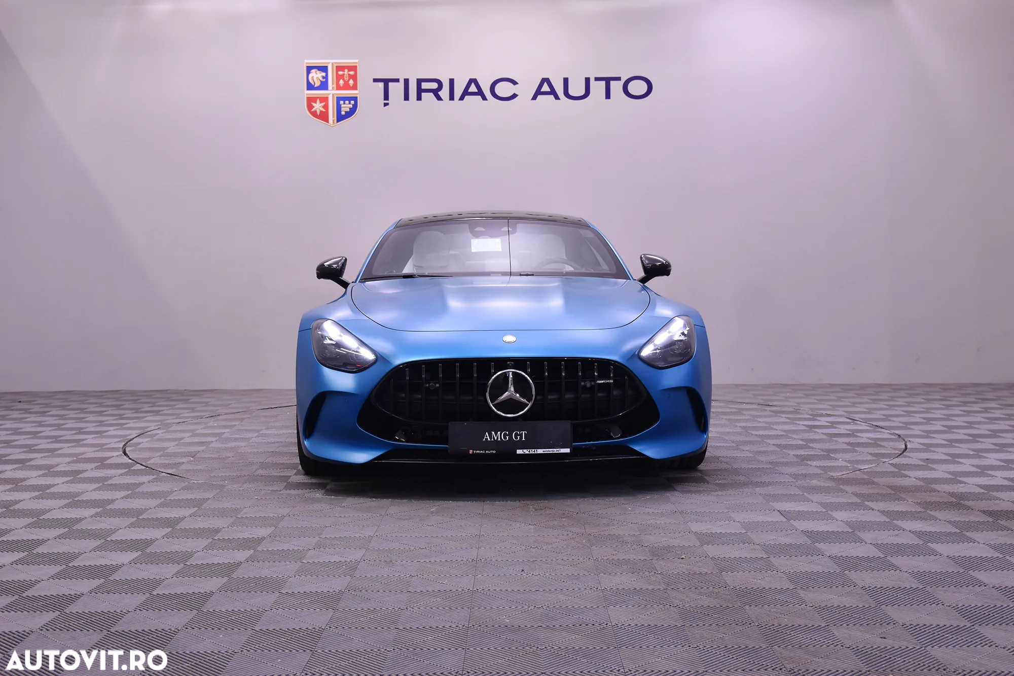 Mercedes-Benz AMG - 8