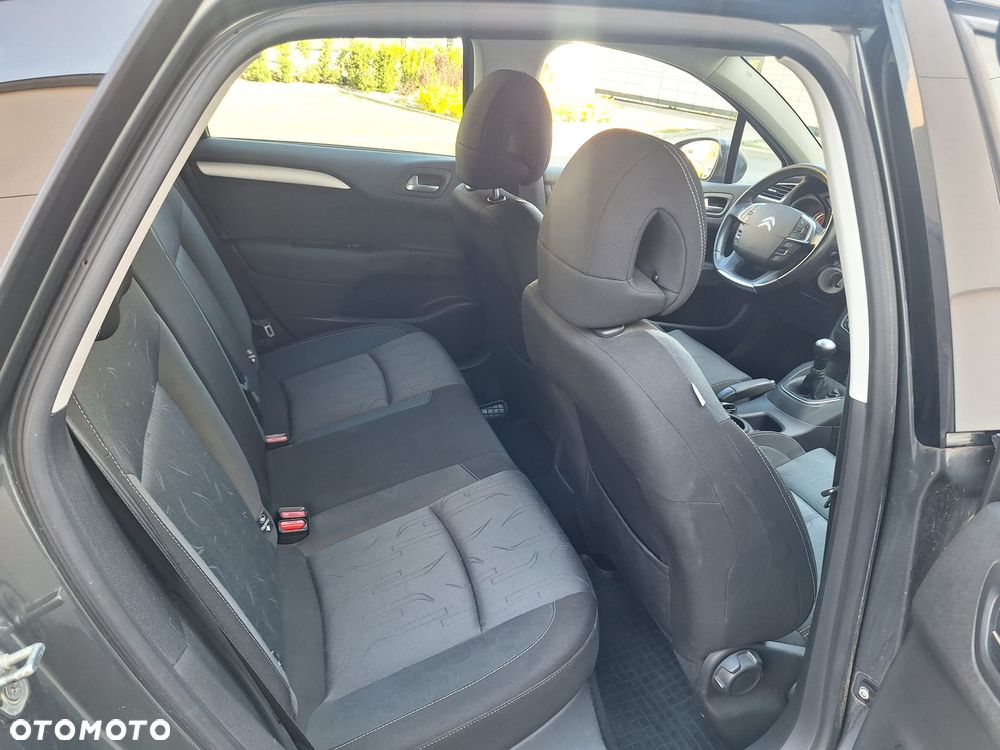 Citroën C4 VTi 120 Exclusive - 21