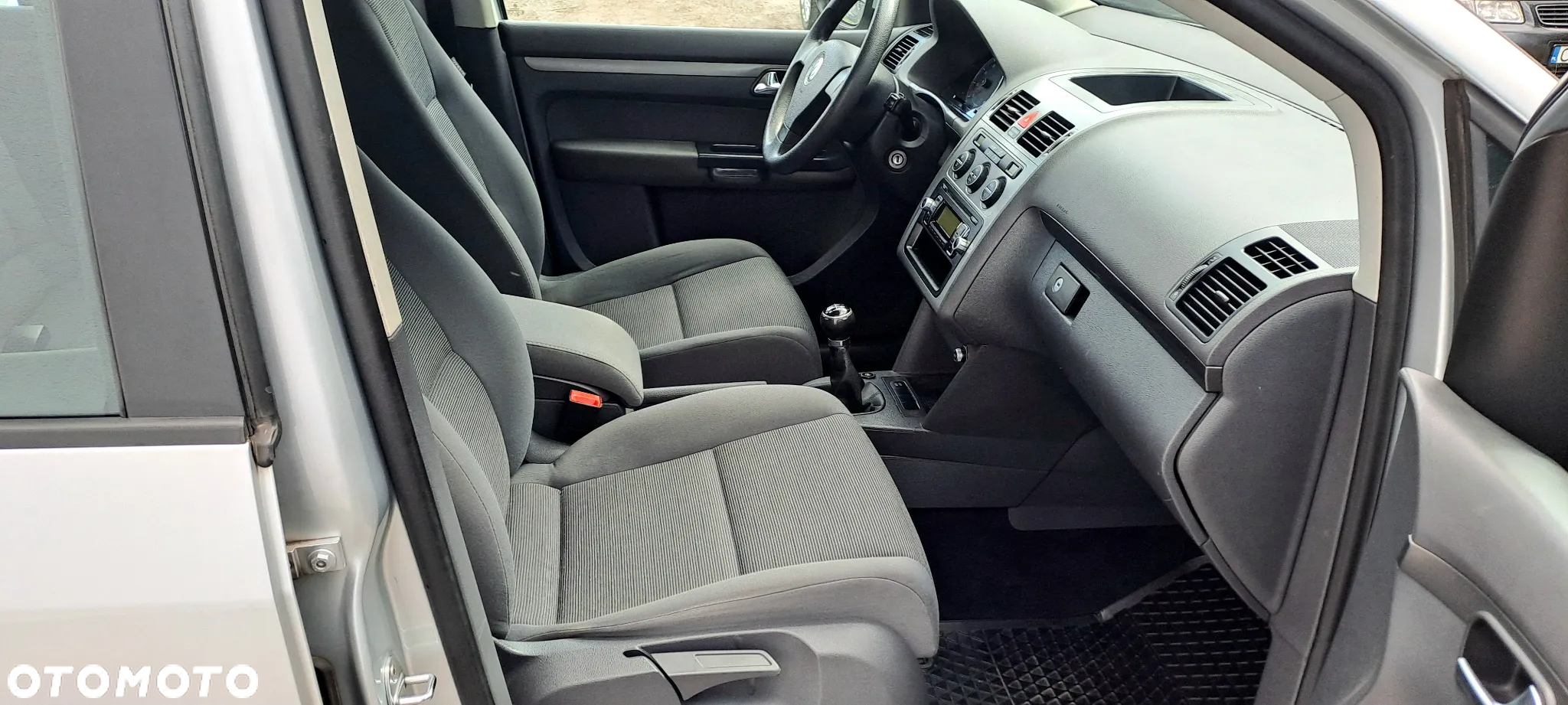Volkswagen Touran 1.4 TSI Cup - 16