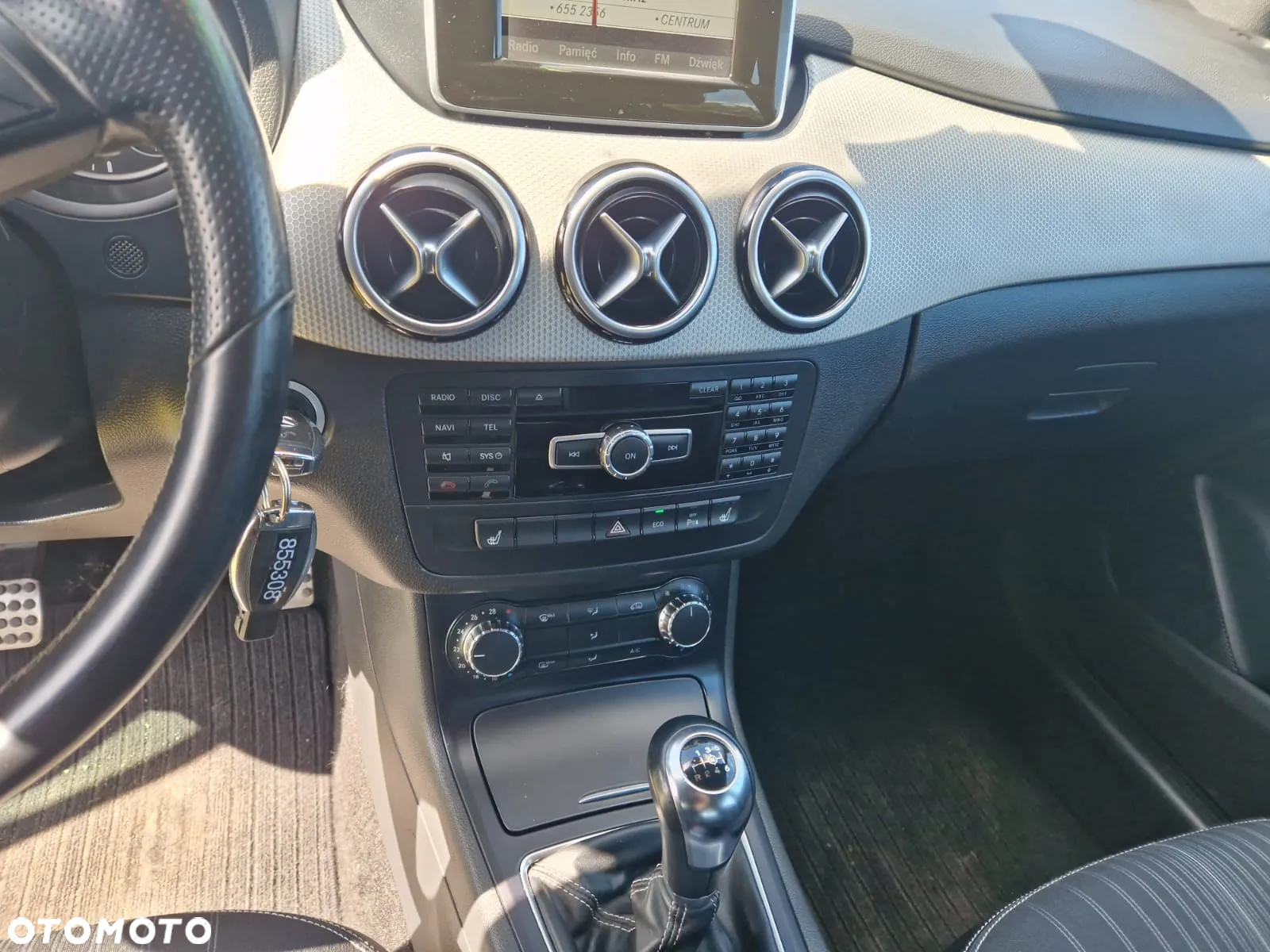 Mercedes-Benz Klasa B 180 CDI (BlueEFFICIENCY) - 15