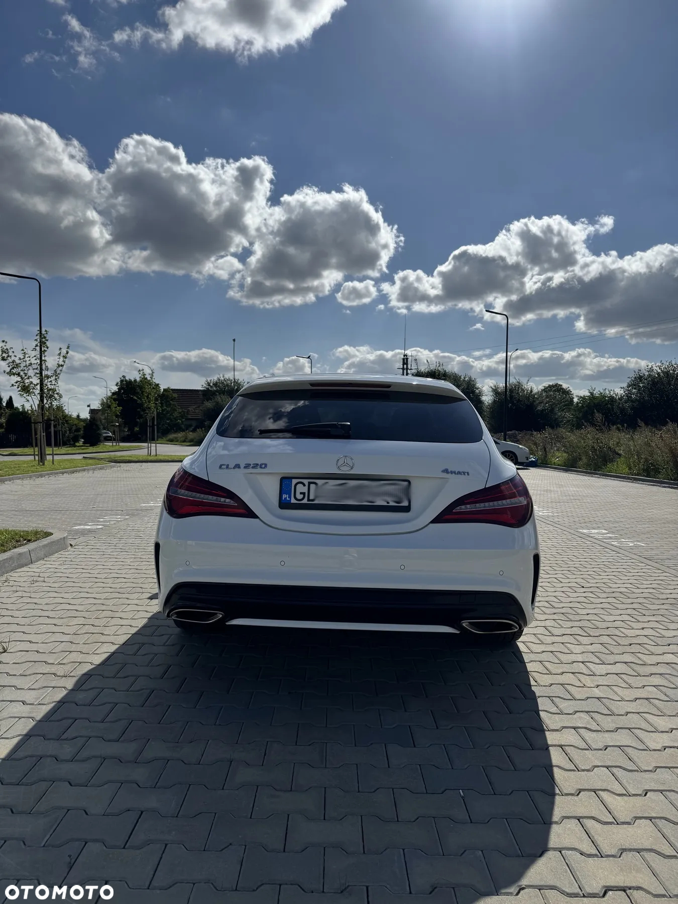 Mercedes-Benz CLA 220 4-Matic AMG Line - 25