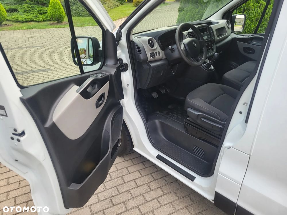 Renault Trafic - 8