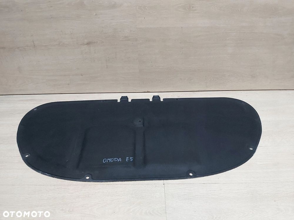 OMODA E5 wygłuszenie podbitka maski Elektryk - 4