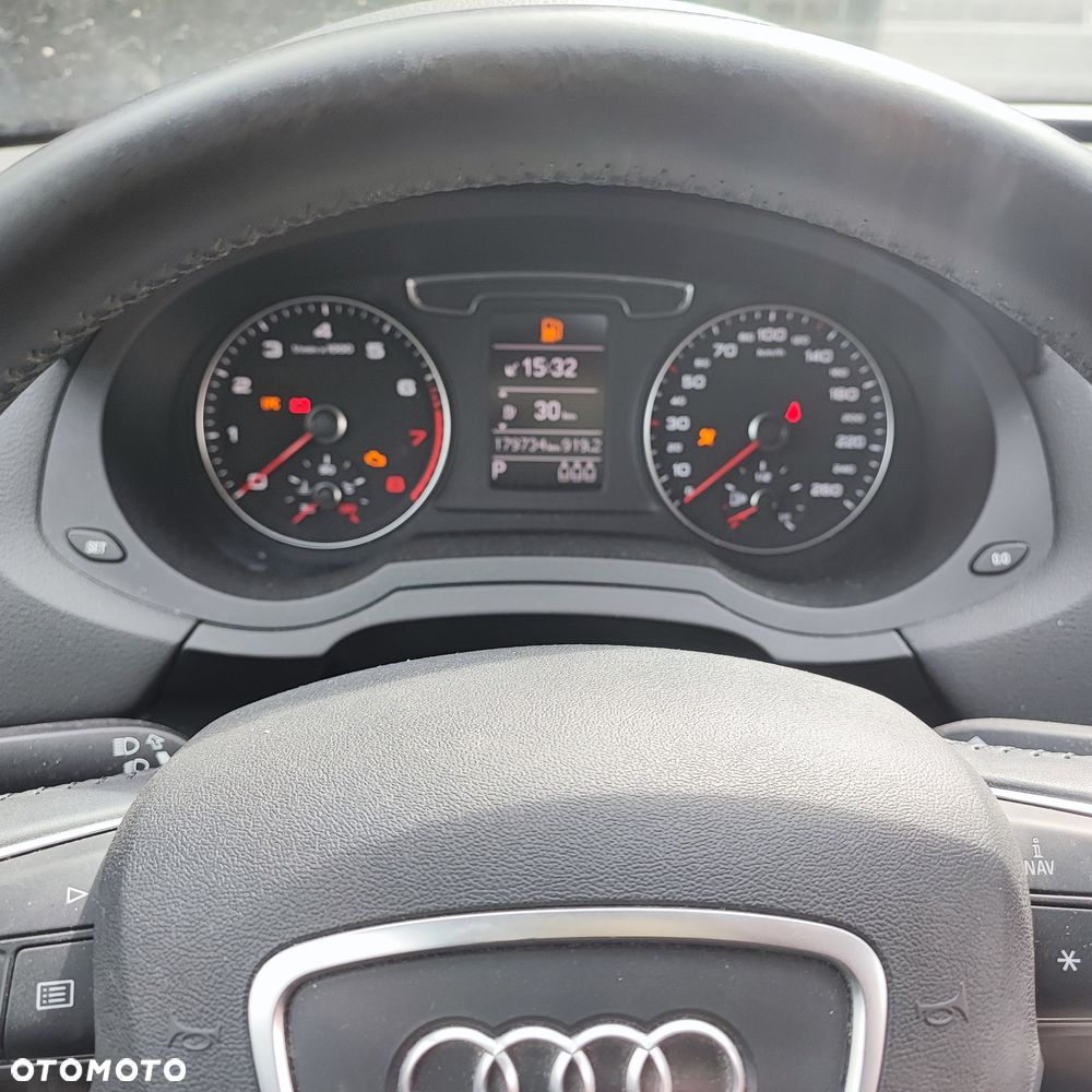 Audi Q3 1.4 TFSI Edycja Specjalna S tronic - 15