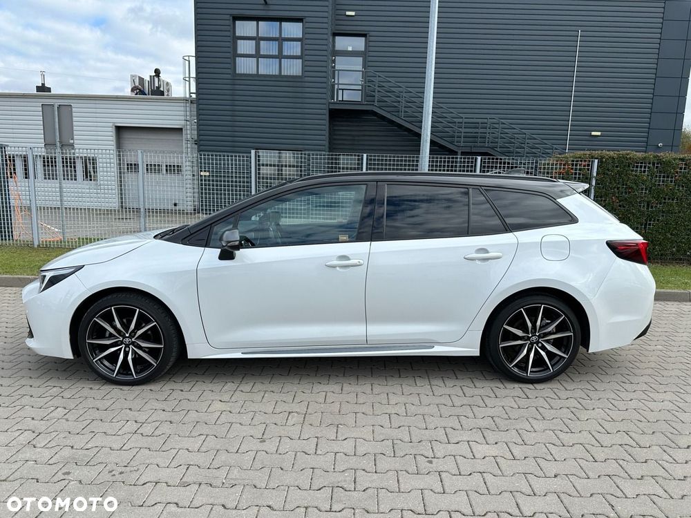 Toyota Corolla 1.8 Hybrid GR Sport Dynamic - 22