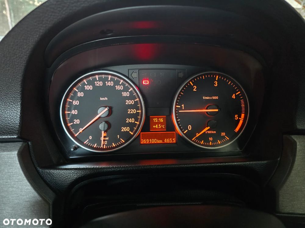 BMW Seria 3 320d - 12