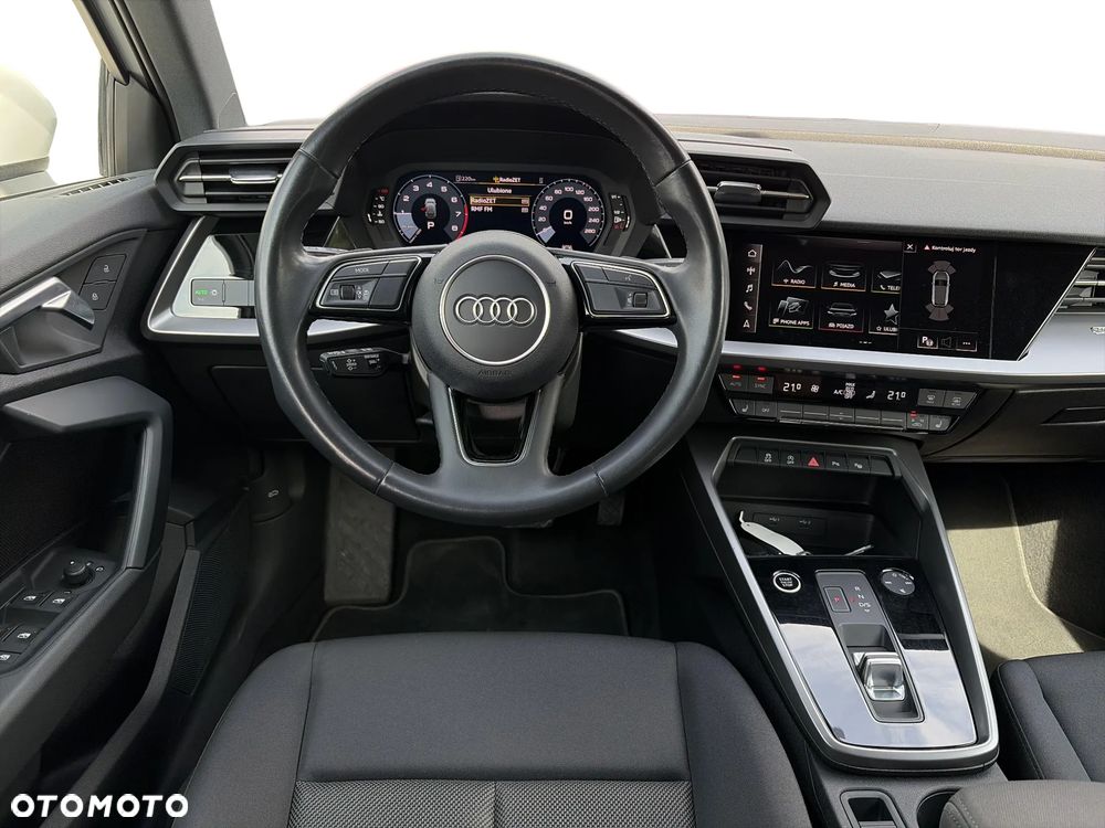 Audi A3 Sportback 35 TFSI mHEV S tronic - 16