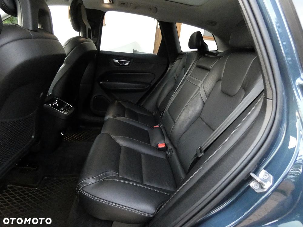 Volvo XC 60 T6 AWD Inscription - 16