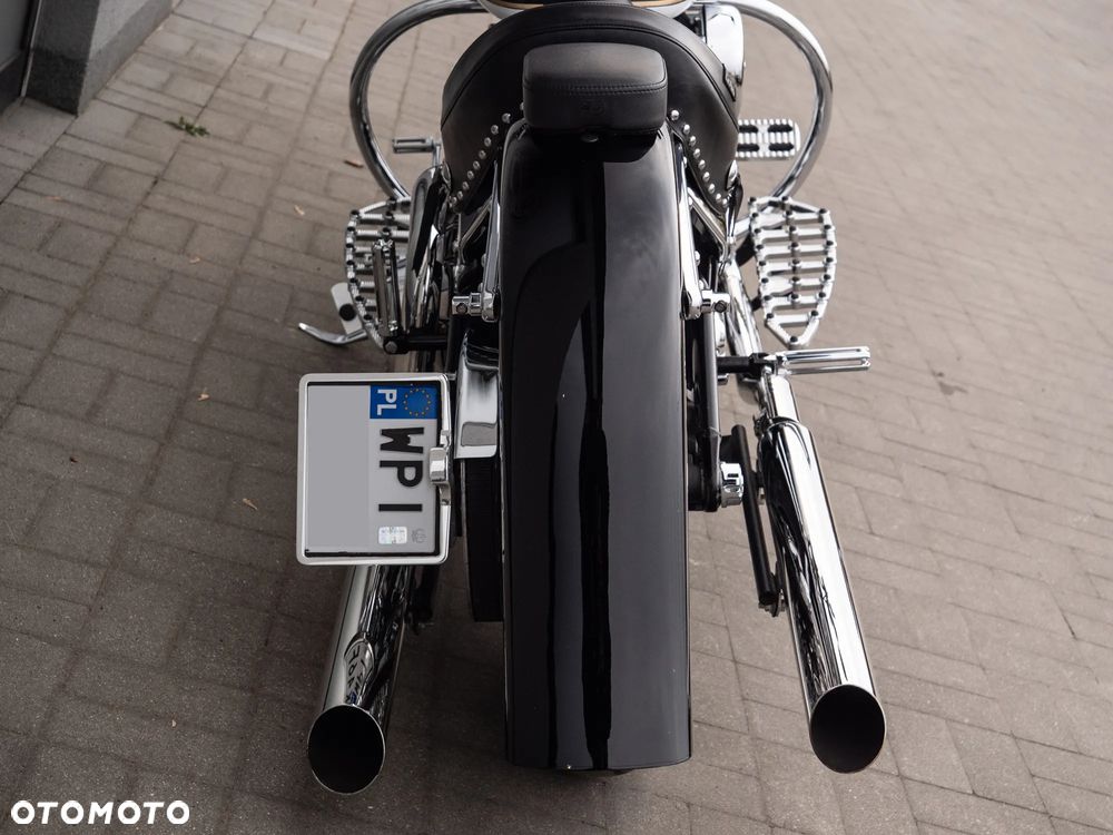 Harley-Davidson Softail Heritage Classic - 33