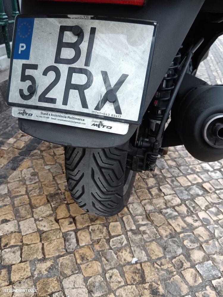 Piaggio MP3 250 - 6