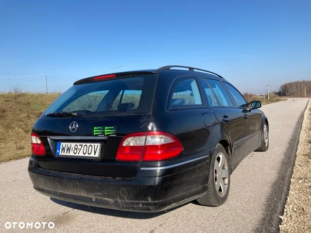 Mercedes-Benz Klasa E 270 T CDI Elegance - 3