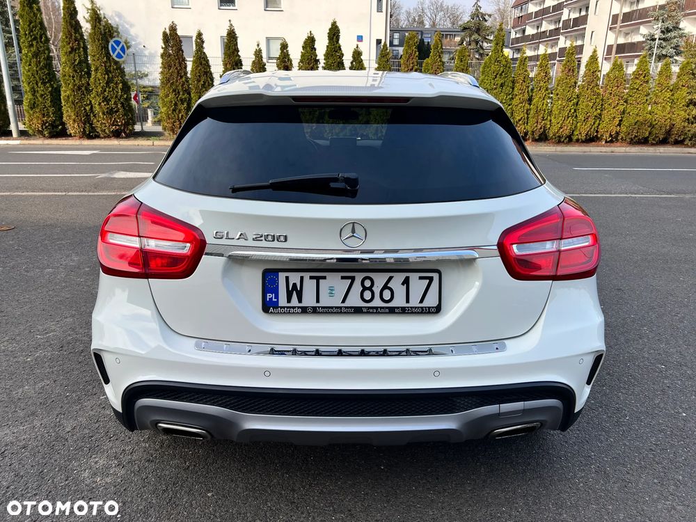 Mercedes-Benz GLA 200 7G-DCT AMG Line - 6