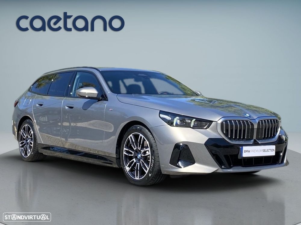 BMW 530 e Pack Desportivo M — fotografia 23