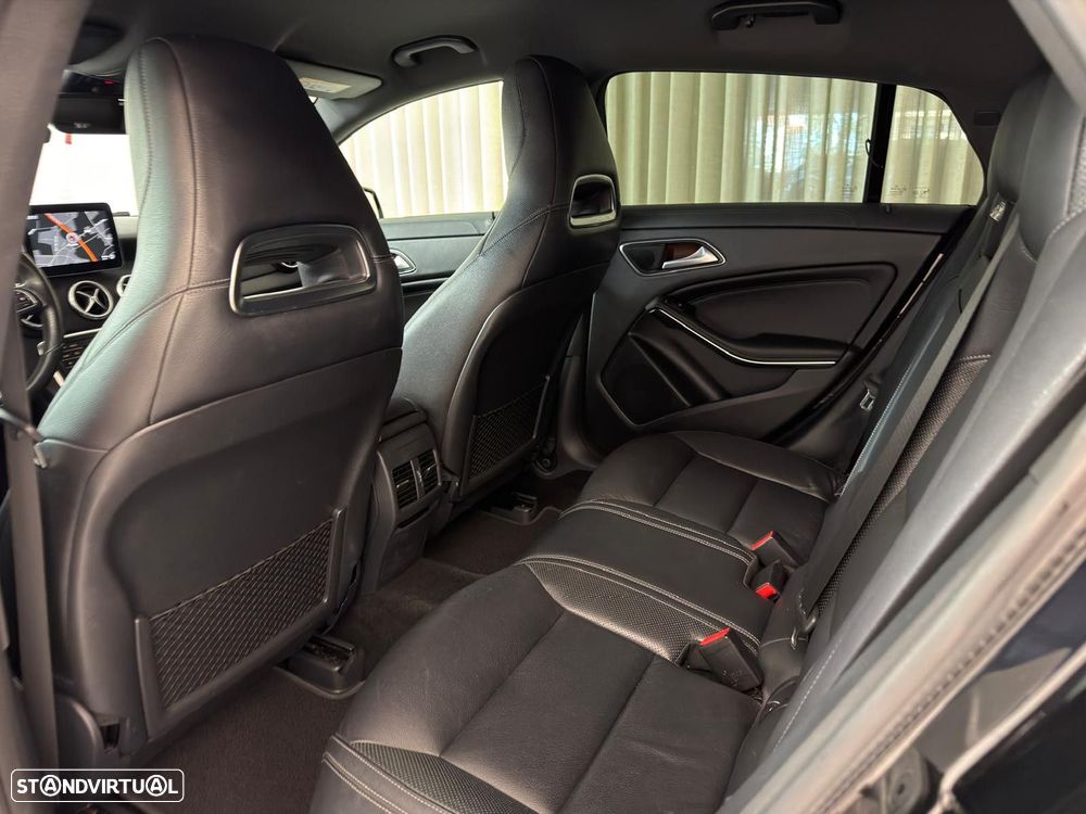 Mercedes-Benz CLA 220 (CDI) d 7G-DCT Urban - 12