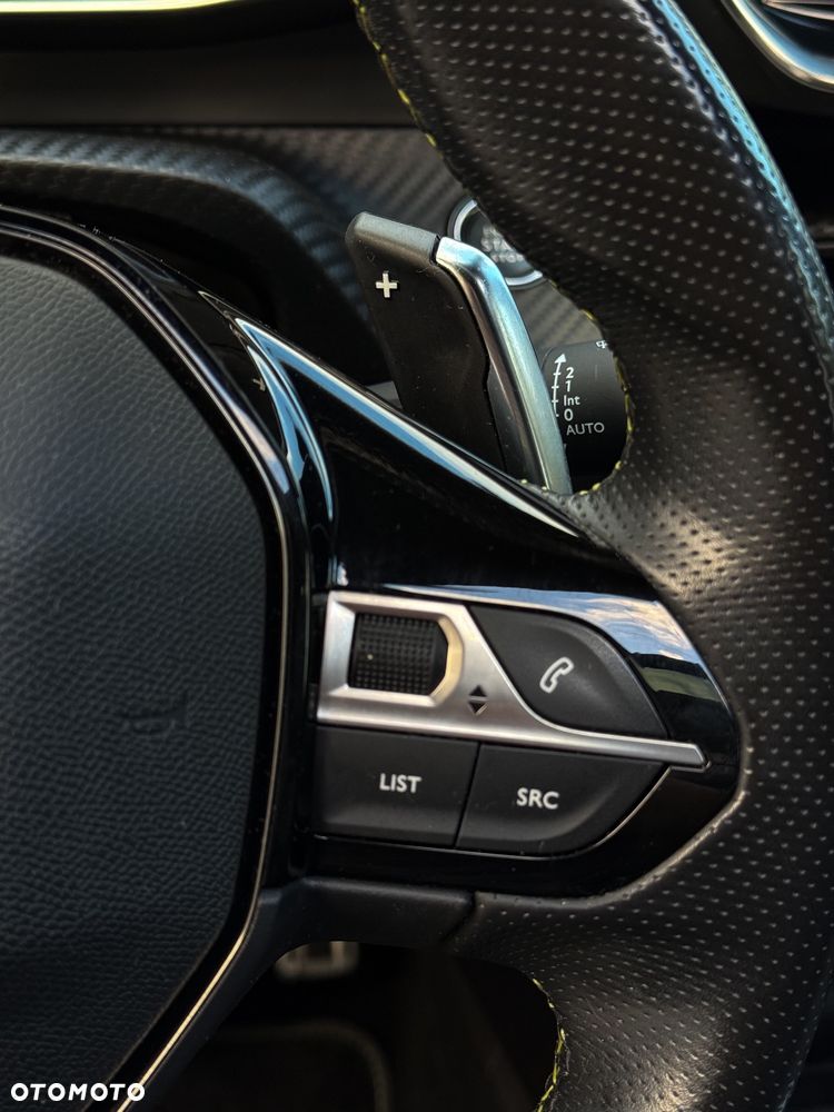 Peugeot 2008 1.2 PureTech GT Line S&S EAT8 - 18