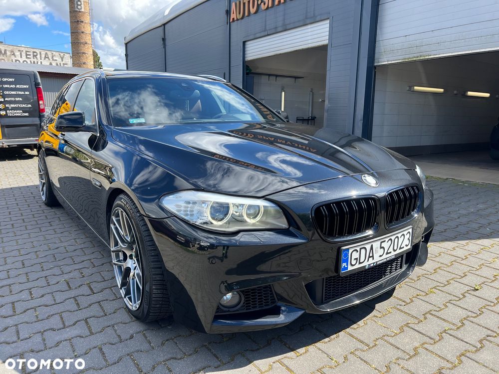 BMW Seria 5 530d xDrive - 16