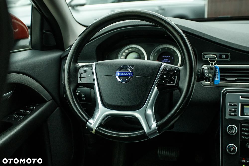 Volvo V70 2.5T Summum - 30
