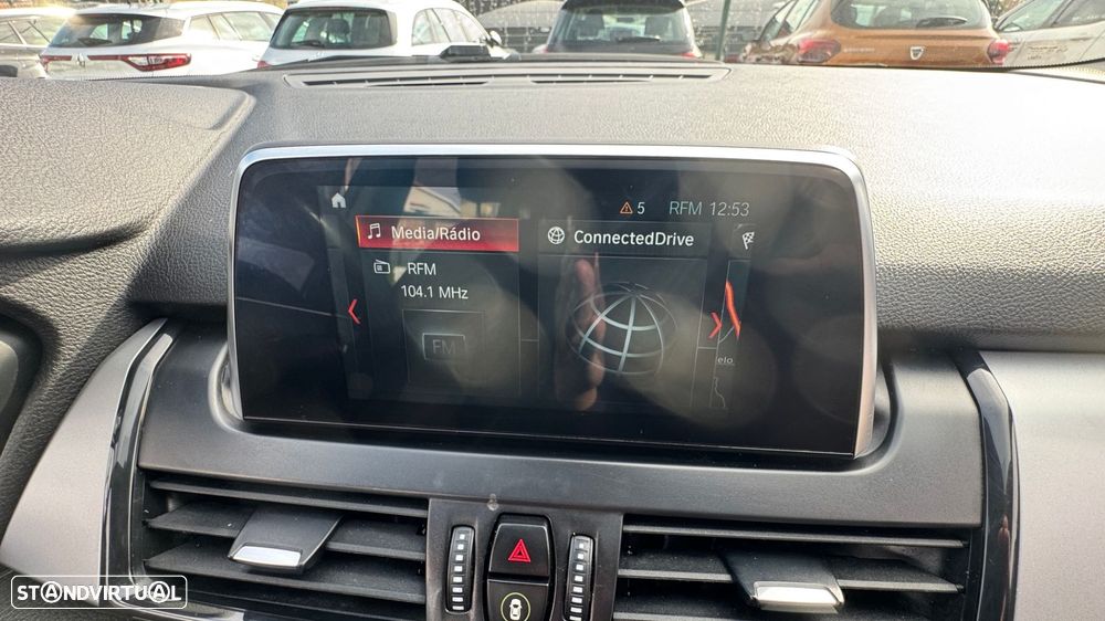 BMW 216 Gran Tourer d 7L Line Sport Auto - 36