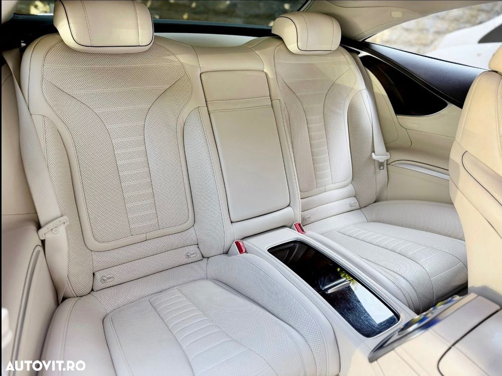Mercedes-Benz S 500 4MATIC Coupe Aut - 8