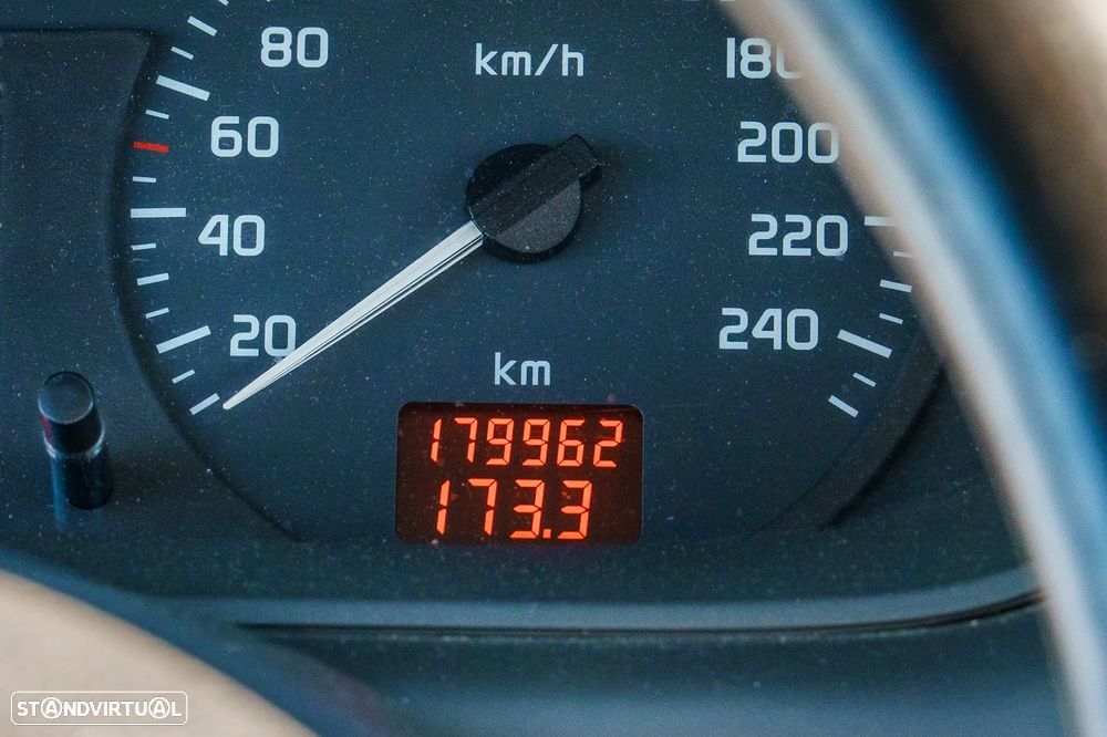 Renault Scénic 1.4 16V RTE - 14