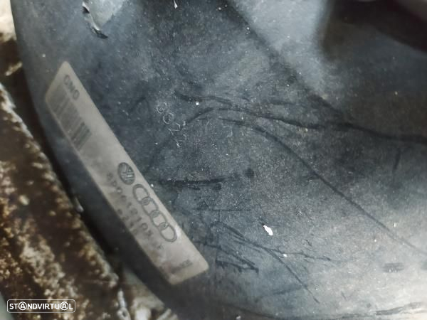 Servofreio Volkswagen Passat (3B2) - 2