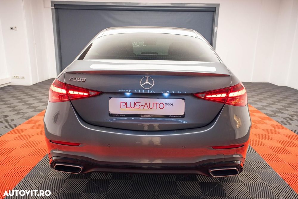 Mercedes-Benz C - 13